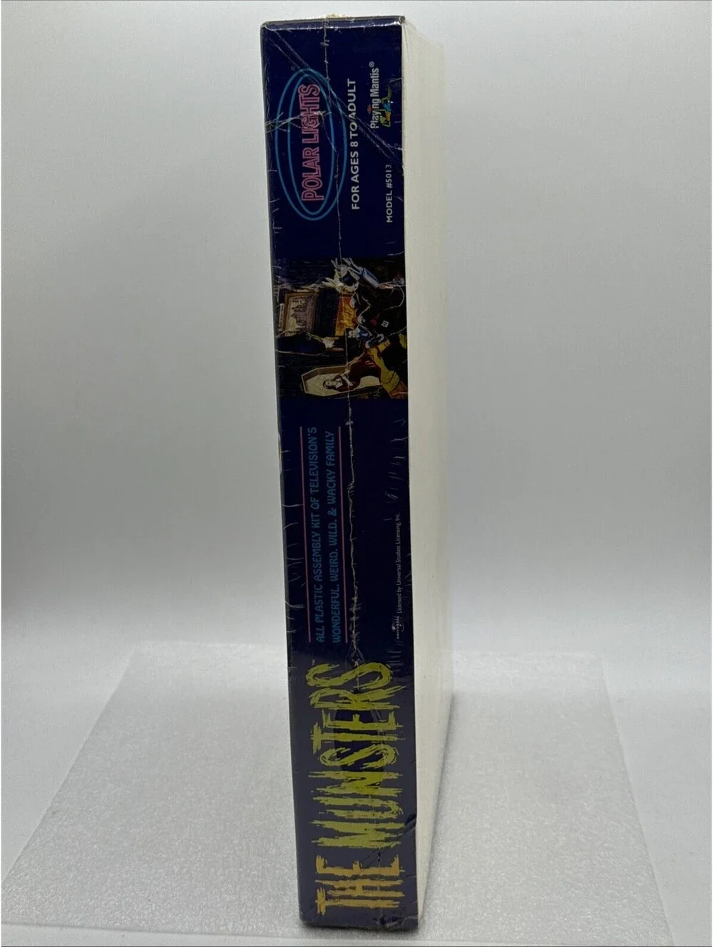 1997 THE MUNSTERS Living Room Polar Lights Playing Mantis Model Kit Sealed #5013